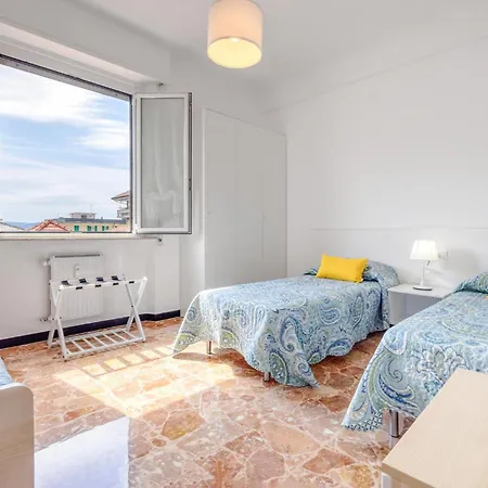 Stunning In With Kitchen Apartment Chiavari